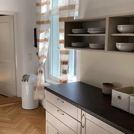 Apartment Schonfeld In Bei Wien *