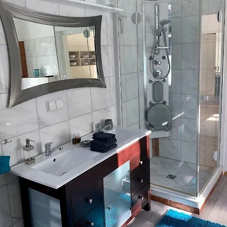 Apartment Schonfeld In Bei Wien *